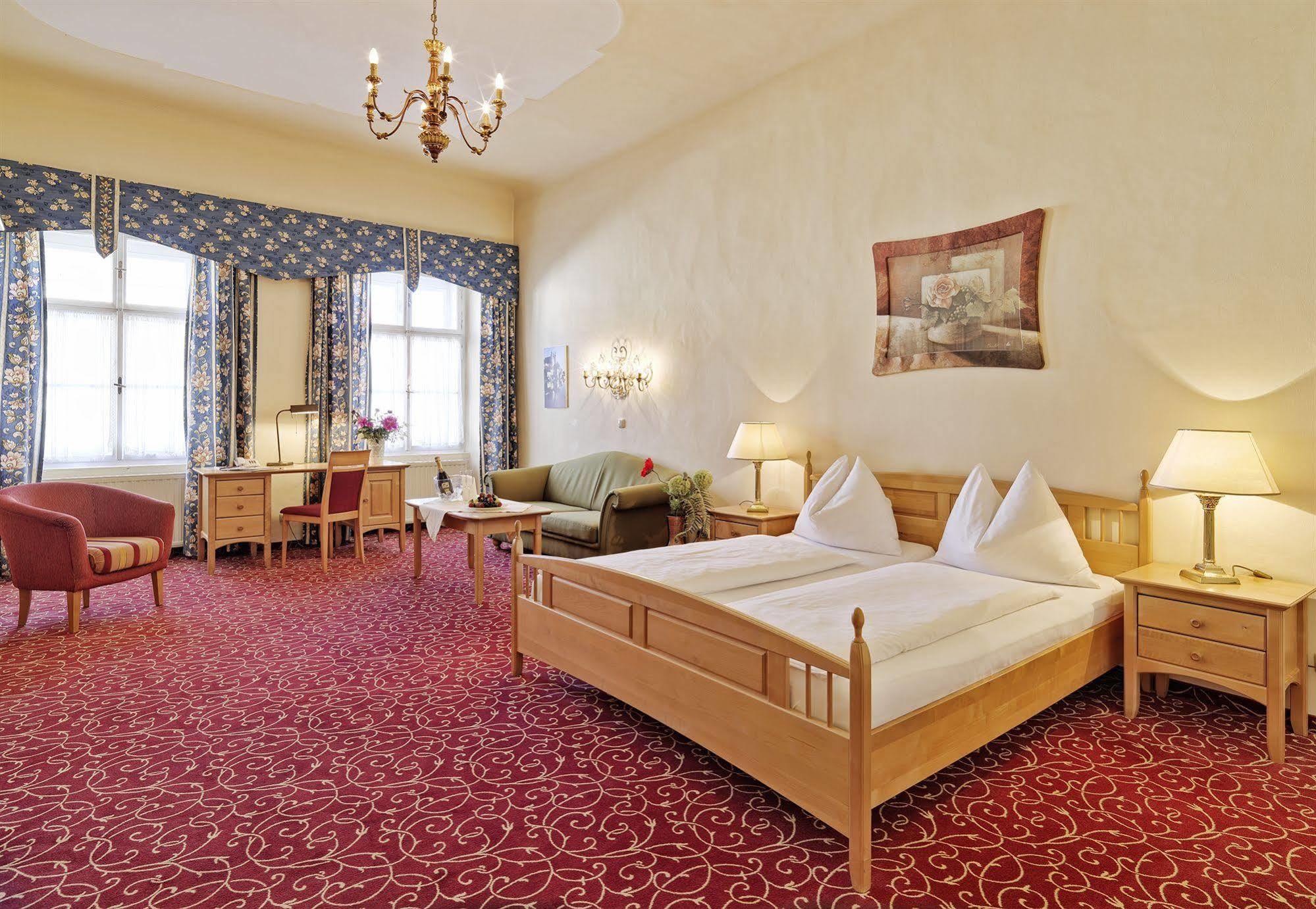 Hotel Mader Steyr Exteriér fotografie
